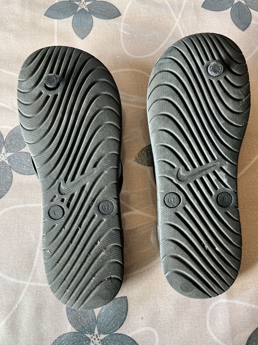 Scarpe da uomo: Tong Nike – Usato da Grandevent venduto da David28313 1