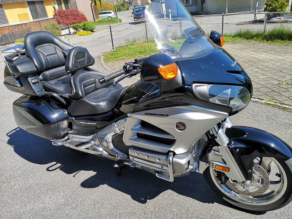 Honda goldwing best sale 1800 olx