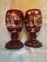 Set: 2 antike böhmische Prunkbecher – Egermann – Rubinrot ge