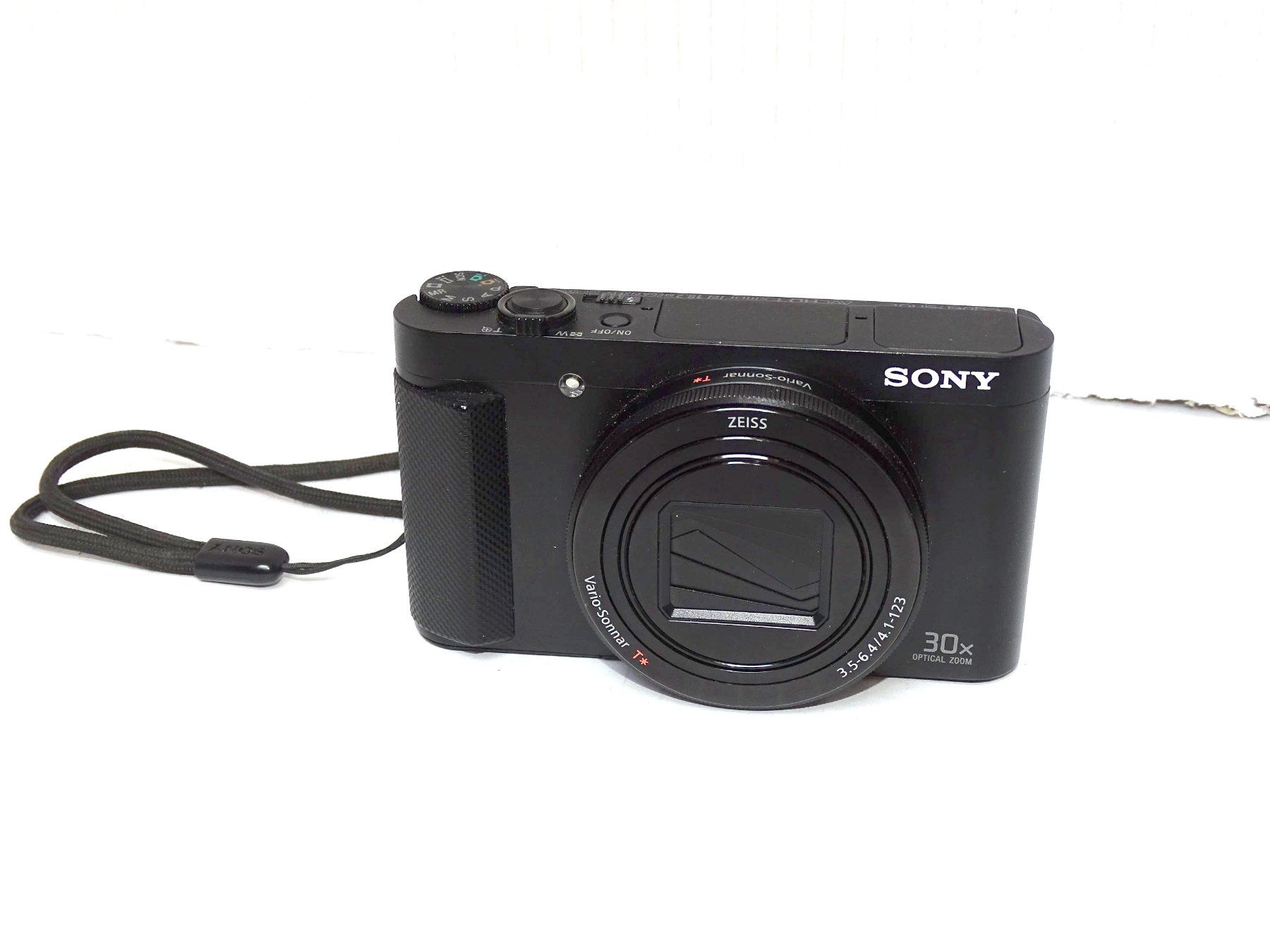 Sony Fotocamera: Sony HX90V - Perfect for traveller – Usato da St-Légier-Chiésaz venduto da Zanzaman