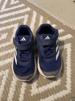 Adidas Sneaker Kinderschuhe Grösse 25