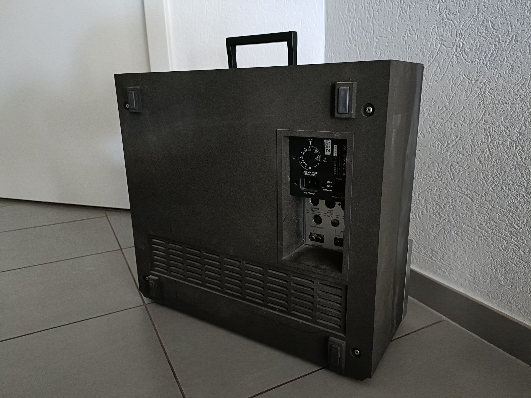 Revox Apparecchi a nastro: Magnétophone à bandes REVOX B77 – Difettoso da Pampigny venduto da edyschi 7