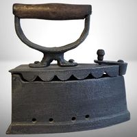 Antikes Kohlebügeleisen Gusseisen ⚙️ Vintage Deko Rarität ✨