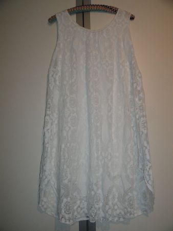 SCHNEEWEISSES SPITZEN SOMMERKLEID GR. L ***