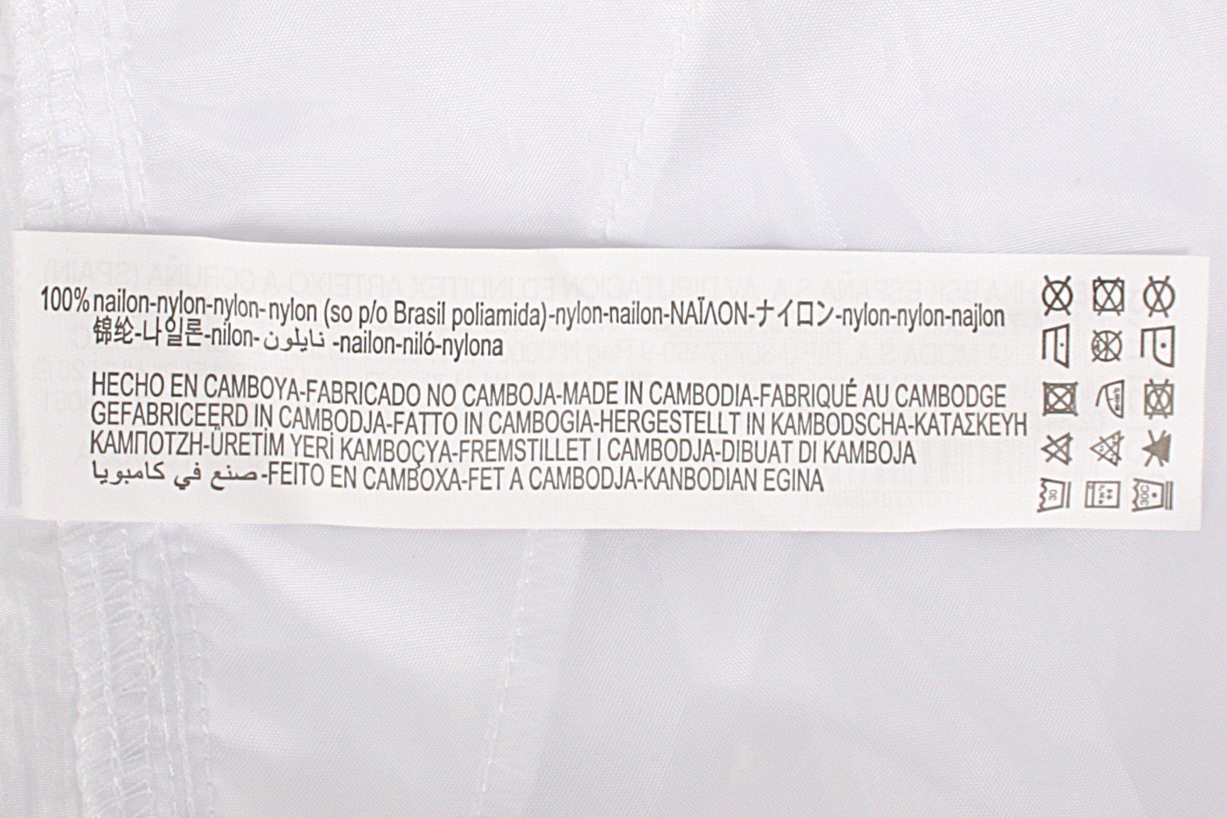 Bershka Pantaloni: BERSHKA Parachute Pants weiss S – Usato da Zollikofen venduto da Restwert_Zollikofen 3