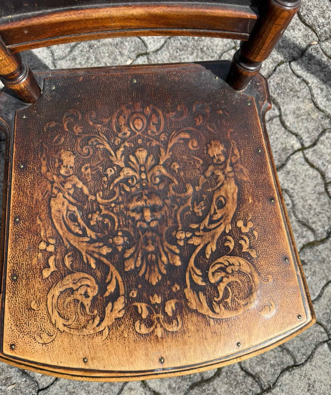Chaises: antiker, rustikaler Stuhl – D'occasion à Horw par Pisoft 2