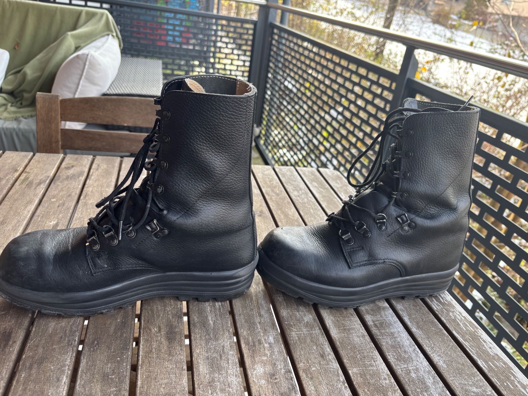 Minerva Scarpe da uomo: Schweizer Armee Kampfstiefel, KS90 – Nuovo (secondo la descrizione) da Baar venduto da Joschj2 5