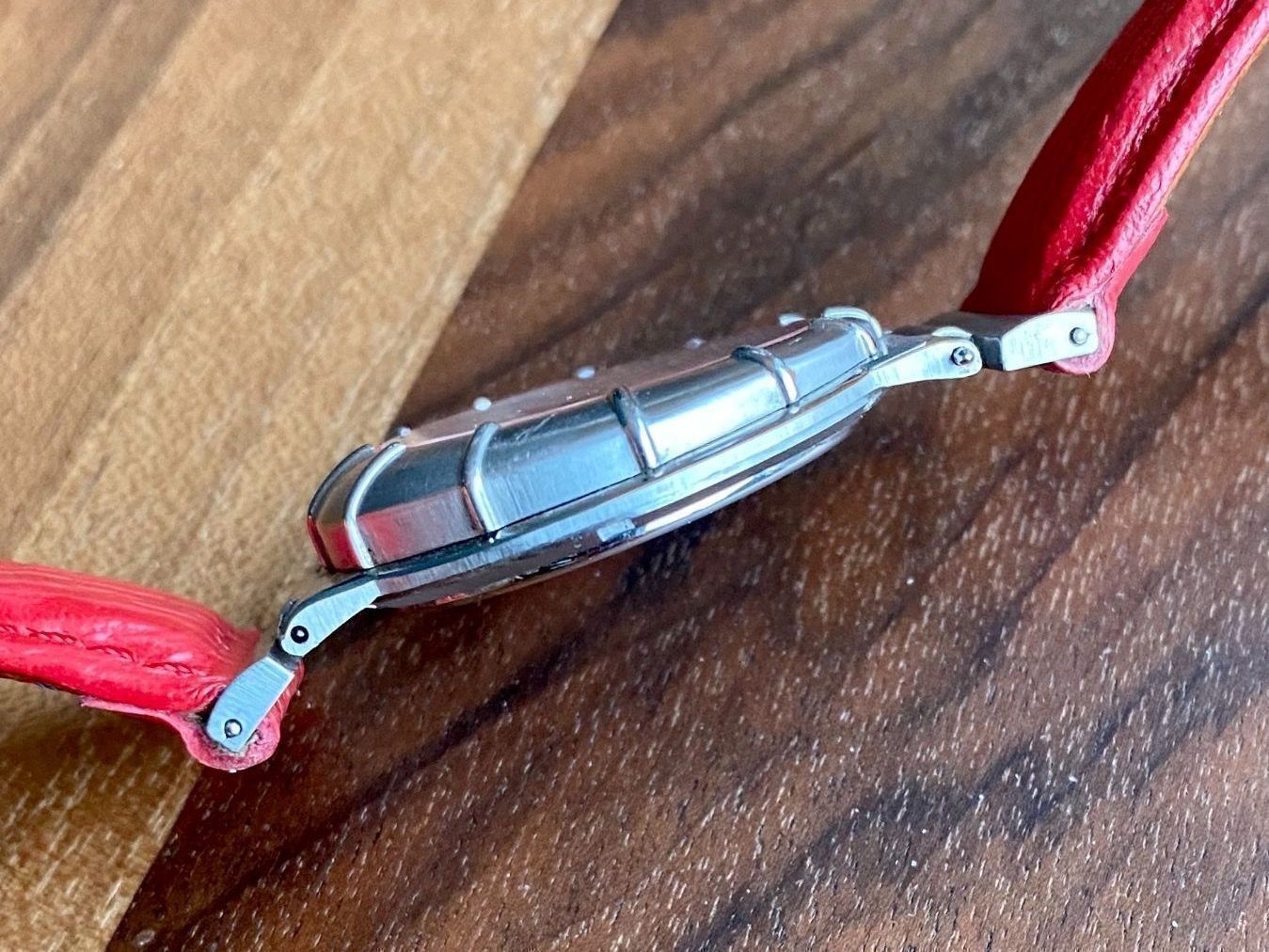 Omega Orologi: 😍 Omega Seamaster Date Lady Red 😍 – Usato da Morges venduto da thetimebureau 3