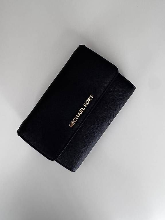 Borse da donna: Michael Kors Clutch / Umhängetasche  – Usato da Uster venduto da Nathalie-309