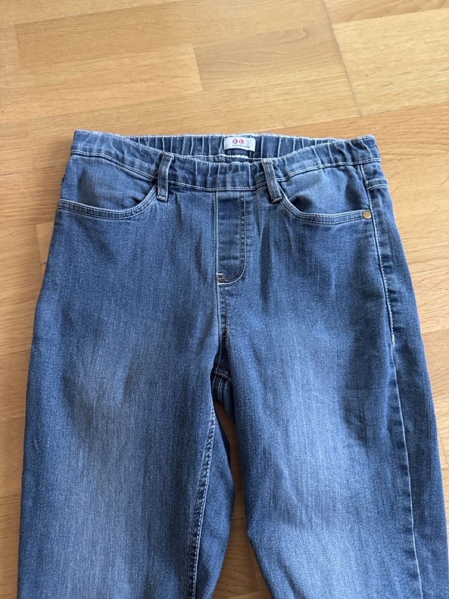 Jeans: Jeans-Jeggins, 38 – Usato da Gümligen venduto da morticiaaddams 1