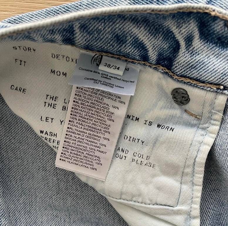 Armedangels Jeans: Mom-Jeans, Gr. 30/34 – Usato da St. Gallen venduto da joa_ls9v 1