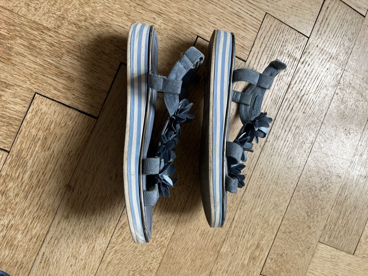 Scarpe per ragazze: Sandalen Esprit Grösse 36 – Usato da Beinwil am See venduto da brigittehug 2