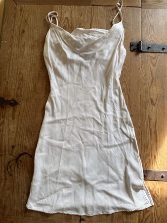 Bershka Sommerkleid Gr.S weiss