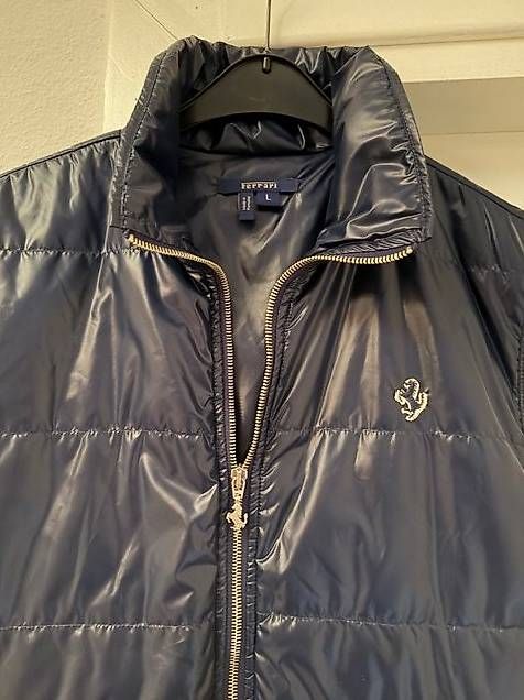 Gilets & Westen: Original Ferrari Gilet – Gebraucht aus Vacallo von mvtony 2
