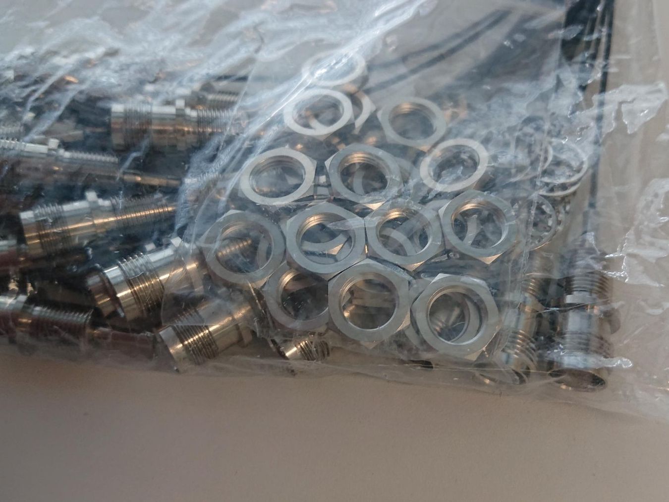 Cavi: 25 Stk Antennenkabel IMS K-3302-01 – Nuovo e nell'imballaggio originale da Grenchen venduto da Zombiepolizist 1
