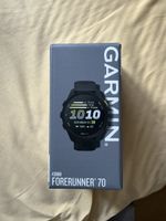 Garmin Forerunner 70 43mm GPS Smartwatch Schwarz