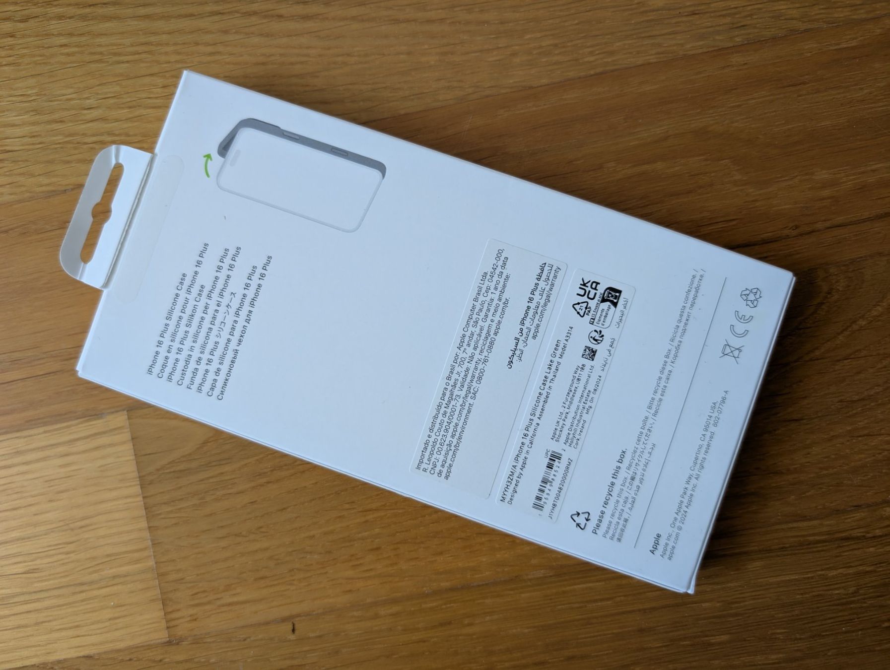 Apple Cover & Protezioni schermo: Apple iPhone 16 Plus Silicone Case Lake Green Coque Étui – Nuovo e nell'imballaggio originale da Meyrin venduto da pc1parts 1