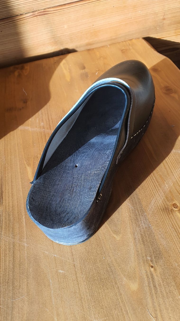 Herrenschuhe: Holzclogs / Zoggeli in grösse 45 – Gebraucht aus Flawil von minggeli83 2