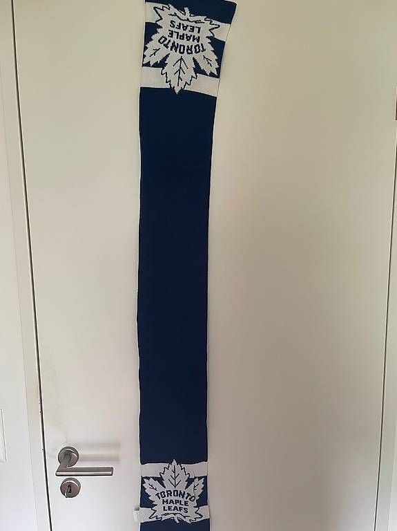 Foulard & Sciarpe: Toronto Maple Leafs Schal – Usato da Schwerzenbach venduto da jaeggi1988 1