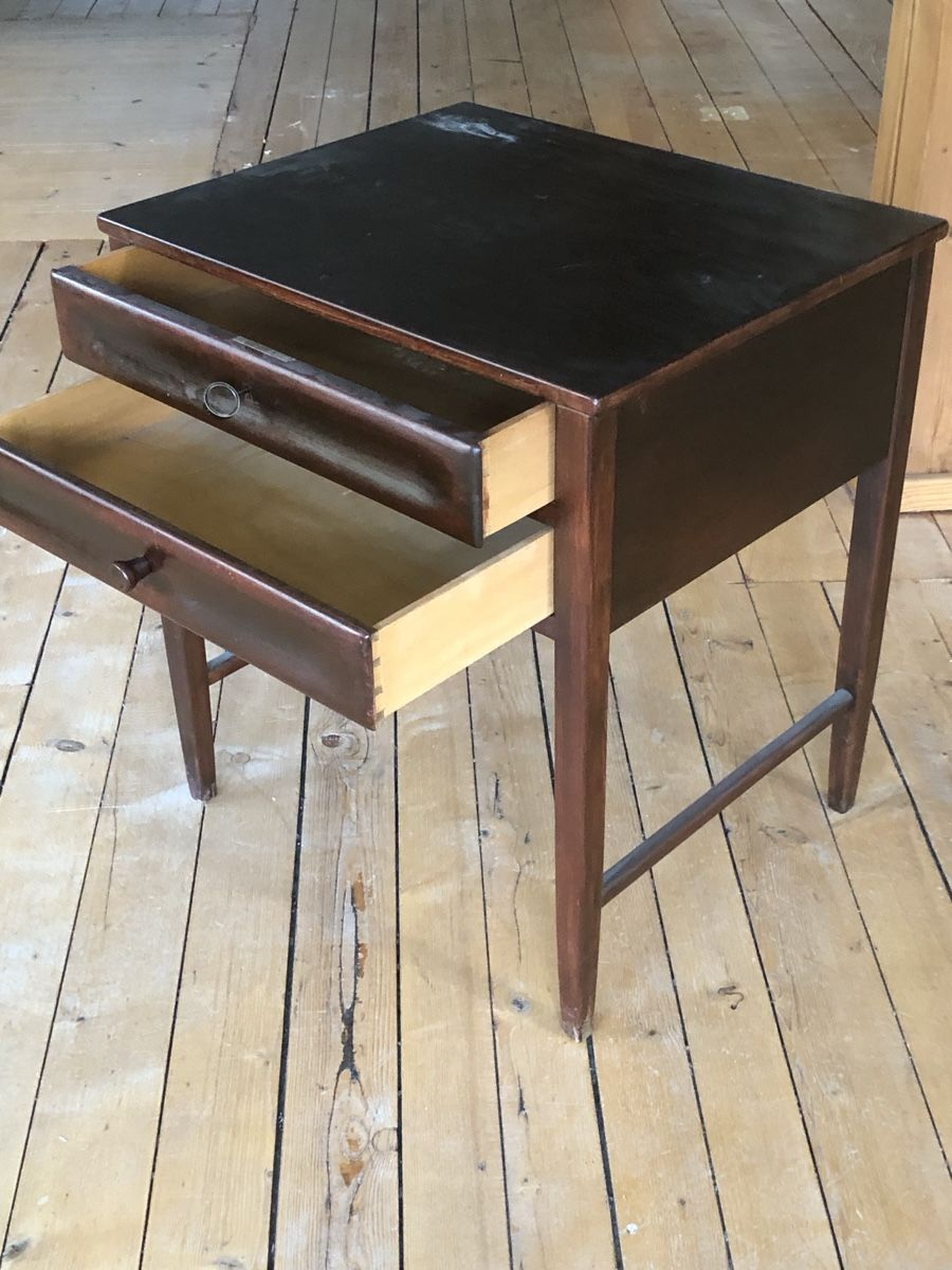 Comodini: Schicker Nachttisch mit 2 Schubladen – Usato da Schlossrued venduto da River-Tack-1 2