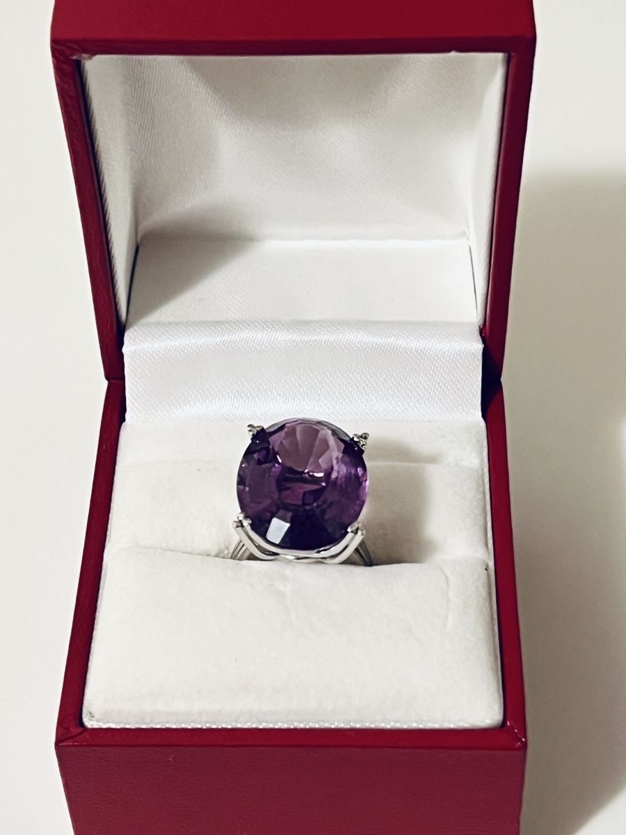 Anelli: Amethyst Ring 750 18k White Gold – Nuovo (secondo la descrizione) da Rüschlikon venduto da topswissvintage 1