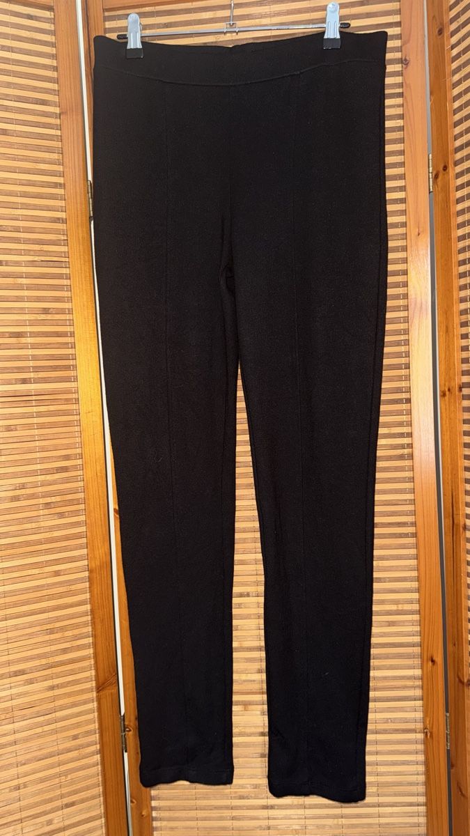 Leggings: Stoff Leggings von Public, 40  – Gebraucht aus Gümligen von morticiaaddams