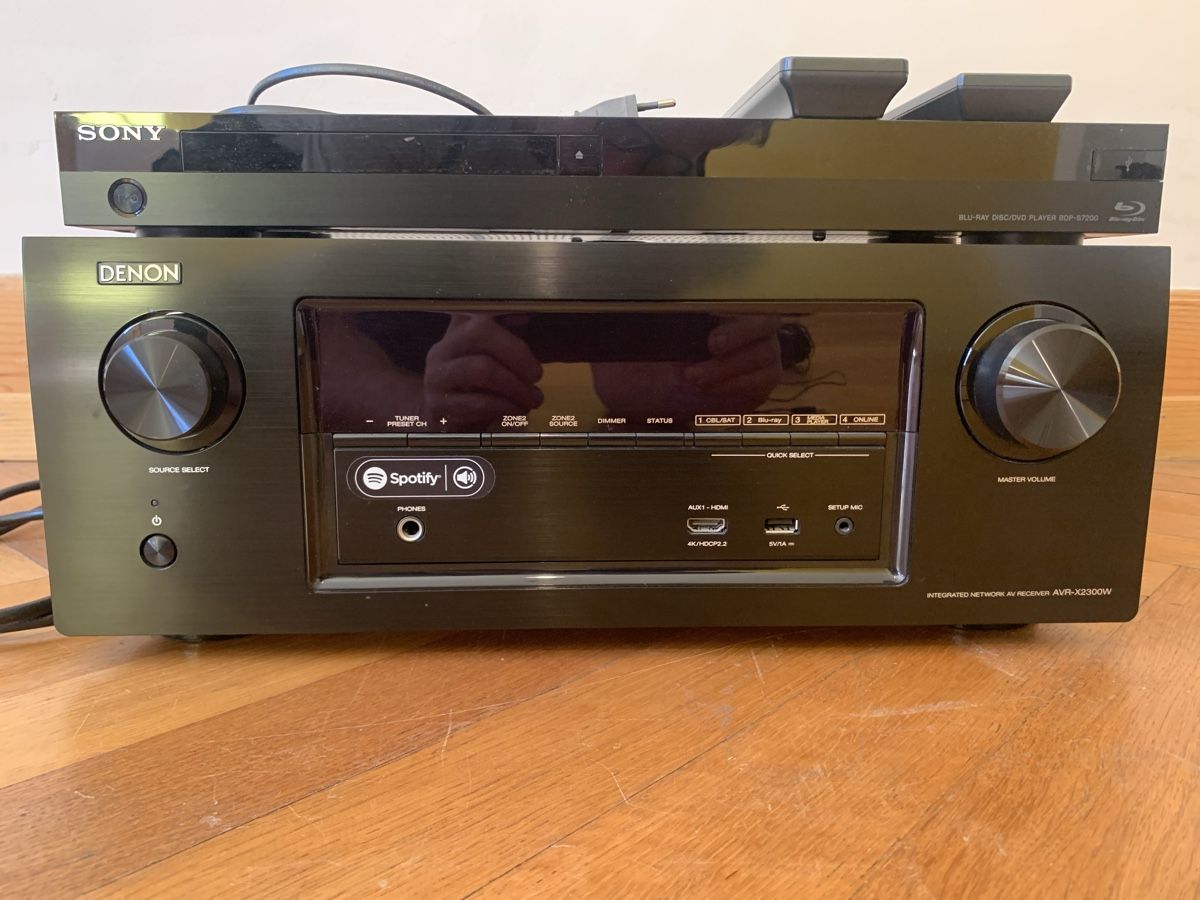 Denon Récepteurs: Netzwerk AV Receiver  – D'occasion à Waldenburg par enrico65 1