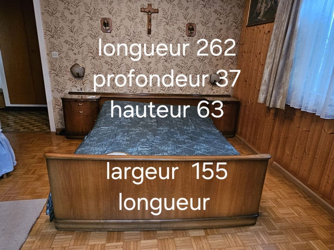 Letti: Lit double en bois avec table de chevets intégrés – Usato da Chalais venduto da Luk_nc2b