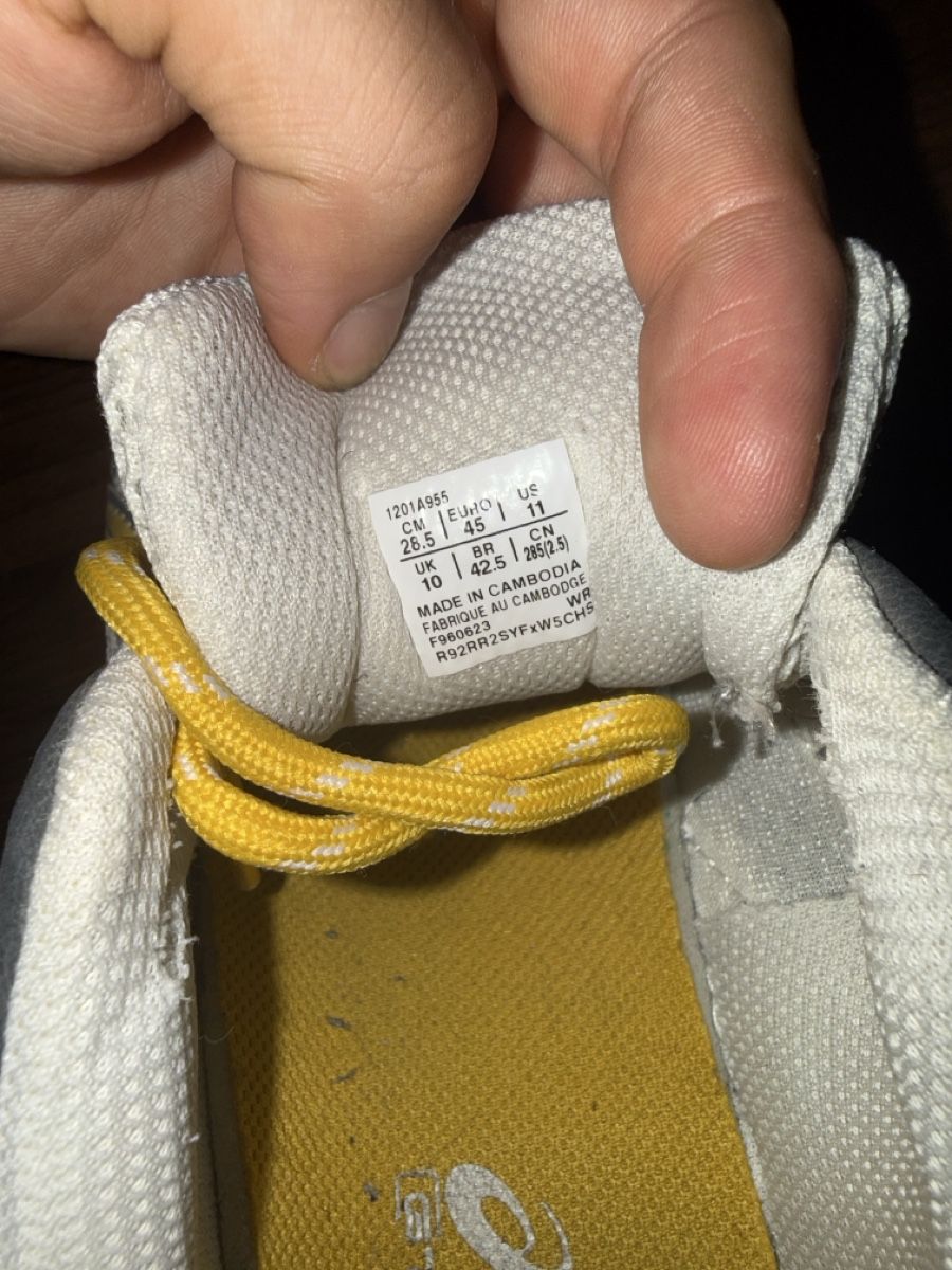 Asics Scarpe da uomo: ASICS Turnschuhe, Grösse 45 – Usato da Winterthur venduto da Winti_Deal 4
