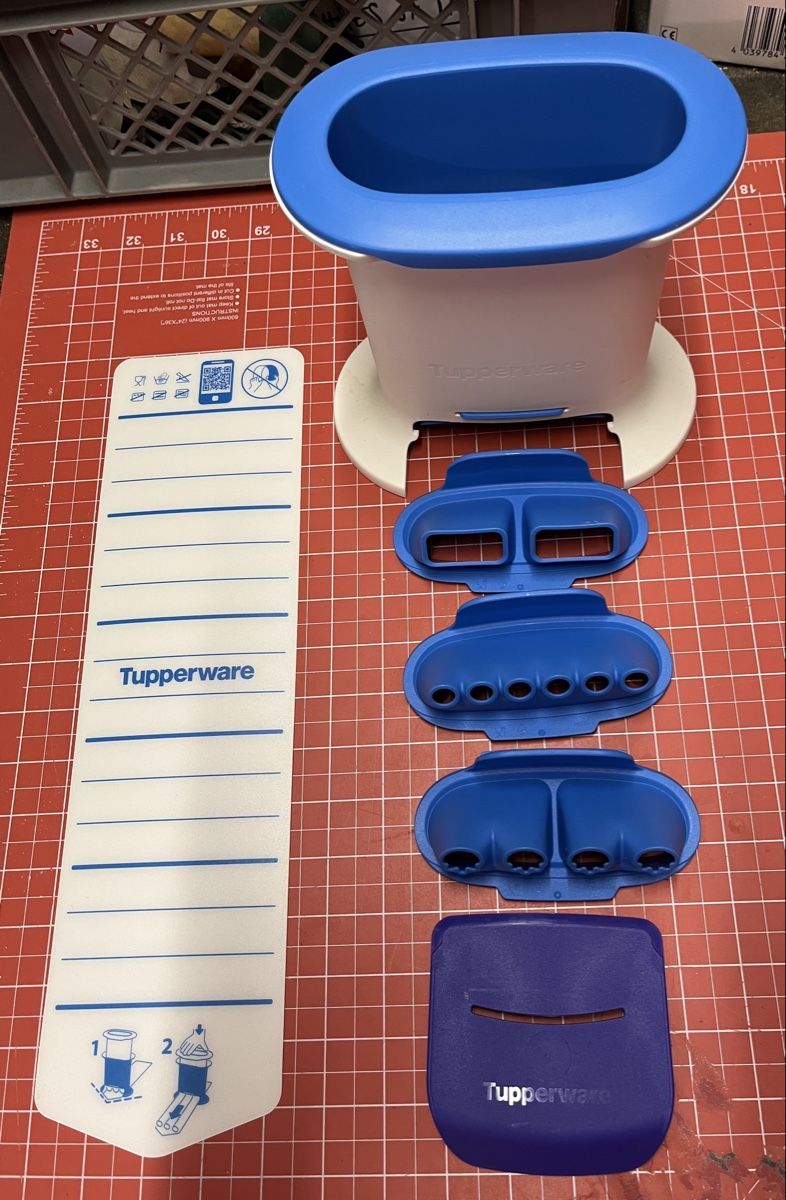 Tupperware Appareils de cuisine: Tupoerware Multi Press Party – Neuf (Voir description) à Seuzach par KreativmitStoff