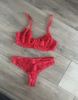 Rotes Dessous-Set ungetragen Grösse S