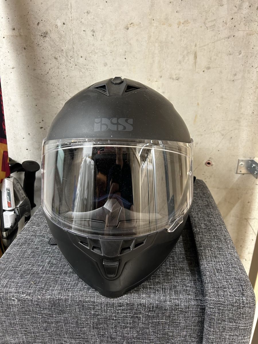 IXS Caschi & visiere: iXS Full-Face Motorcycle Helmet, Matte Black, Size L – Usato da Kloten venduto da philip.maximilians