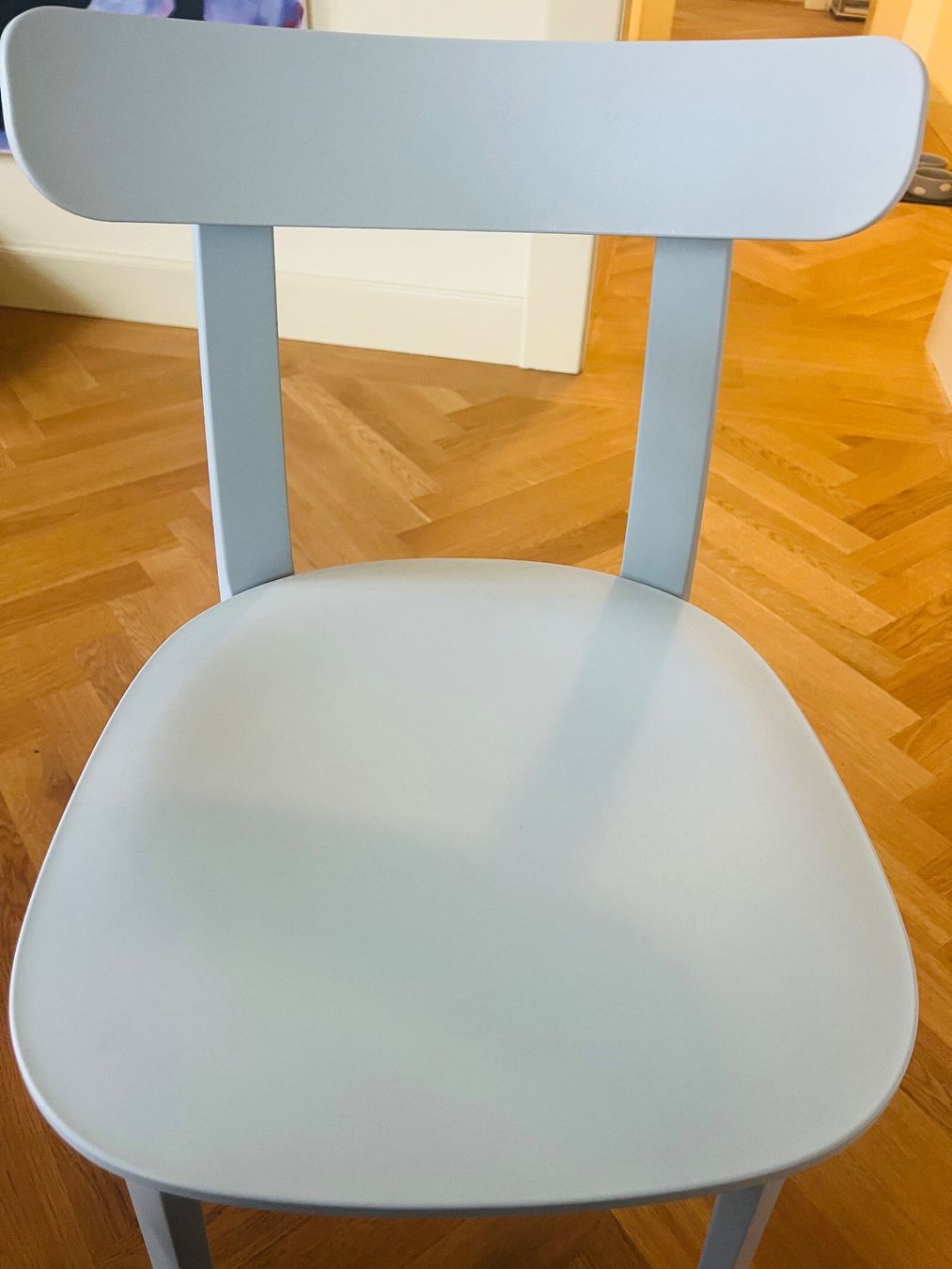 Vitra Stühle: Vitra all plastic chair – Gebraucht aus Zürich von Tess_2022 1