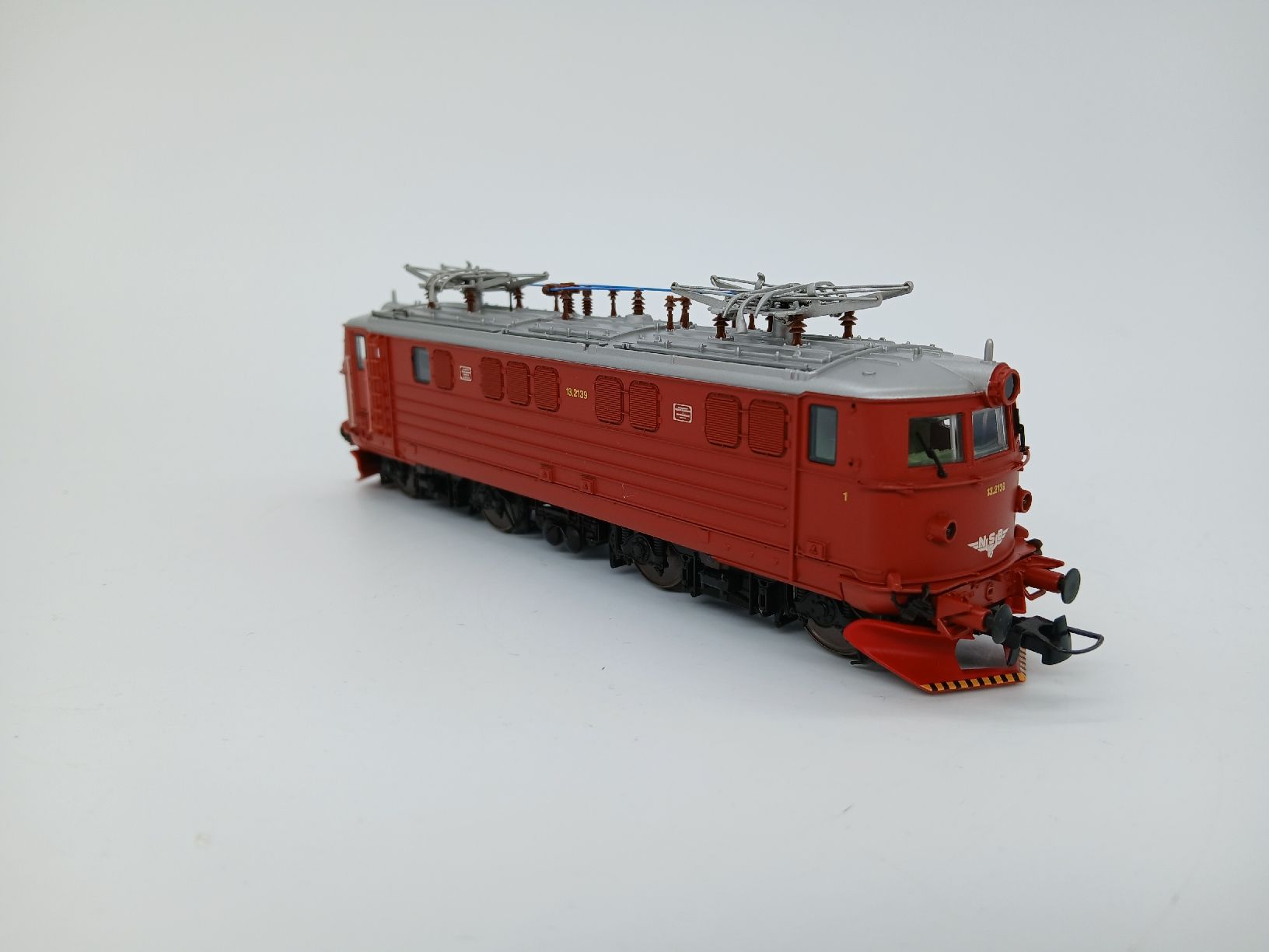 Modelleisenbahnen: NMJT 82.303 NSB EL13.2139 V3 Digital – Gebraucht aus Interlaken von F.Loco
