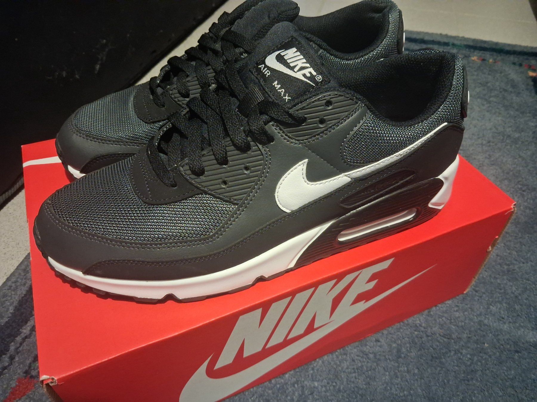 Nike Herrenschuhe: Nike airmax 90 – Neu (gemäss Beschreibung) aus Ecublens VD von Baldrunner 1