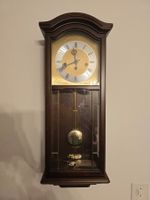 Wanduhr  ***