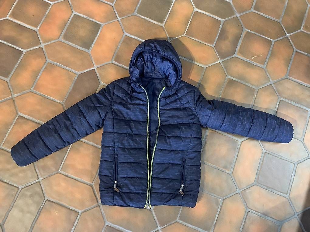 Giacche & Cappotti: Doudoune t.152 réversible – Usato da Sierre venduto da babibouchette01 1