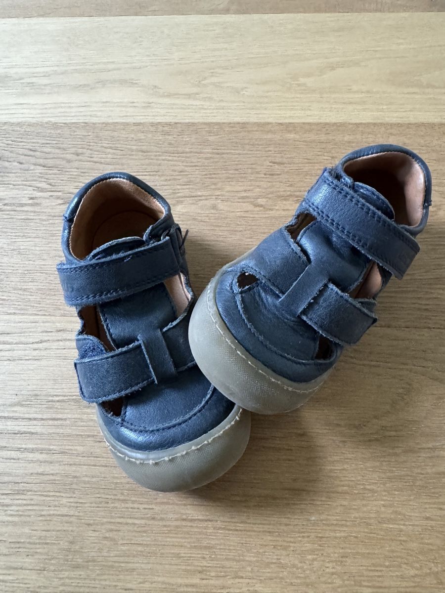 Chaussures hommes: Froddo Sandalen Grösse 24 – D'occasion à Malters par Carina.N92