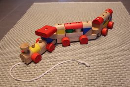 Spielzeug, Holzzug zum Ziehen und Bauen