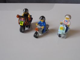 LEGO - 3 - FIGUREN - AUF - MOTORRÄDERN