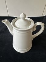 Hübsche weisse Porzellan Kaffeekanne Hutschenreuther Bavari