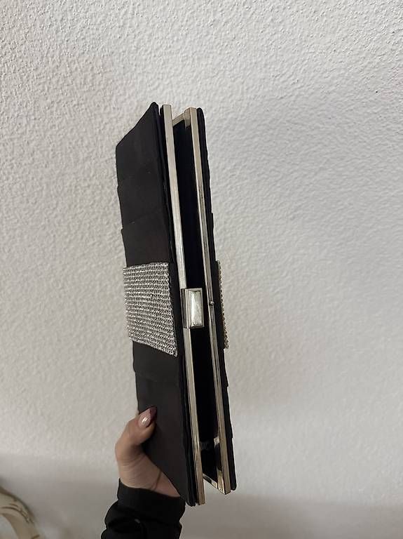 Taschen für Damen: Clutch – Gebraucht aus Zürich von vafandy 2