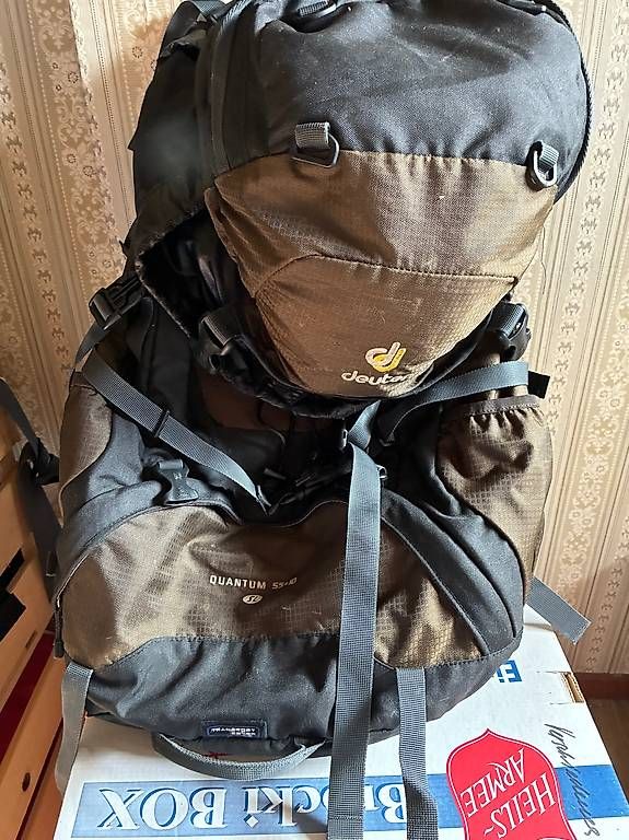 Deuter Rucksäcke: Deuter Rucksack 50l – Gebraucht aus Bern von jel_6cwb