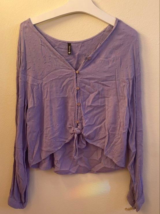 Lotti di vestiti: Kleiderpaket: 3 schöne Blusen – Nuovo (secondo la descrizione) da Roggwil BE venduto da R.. 1
