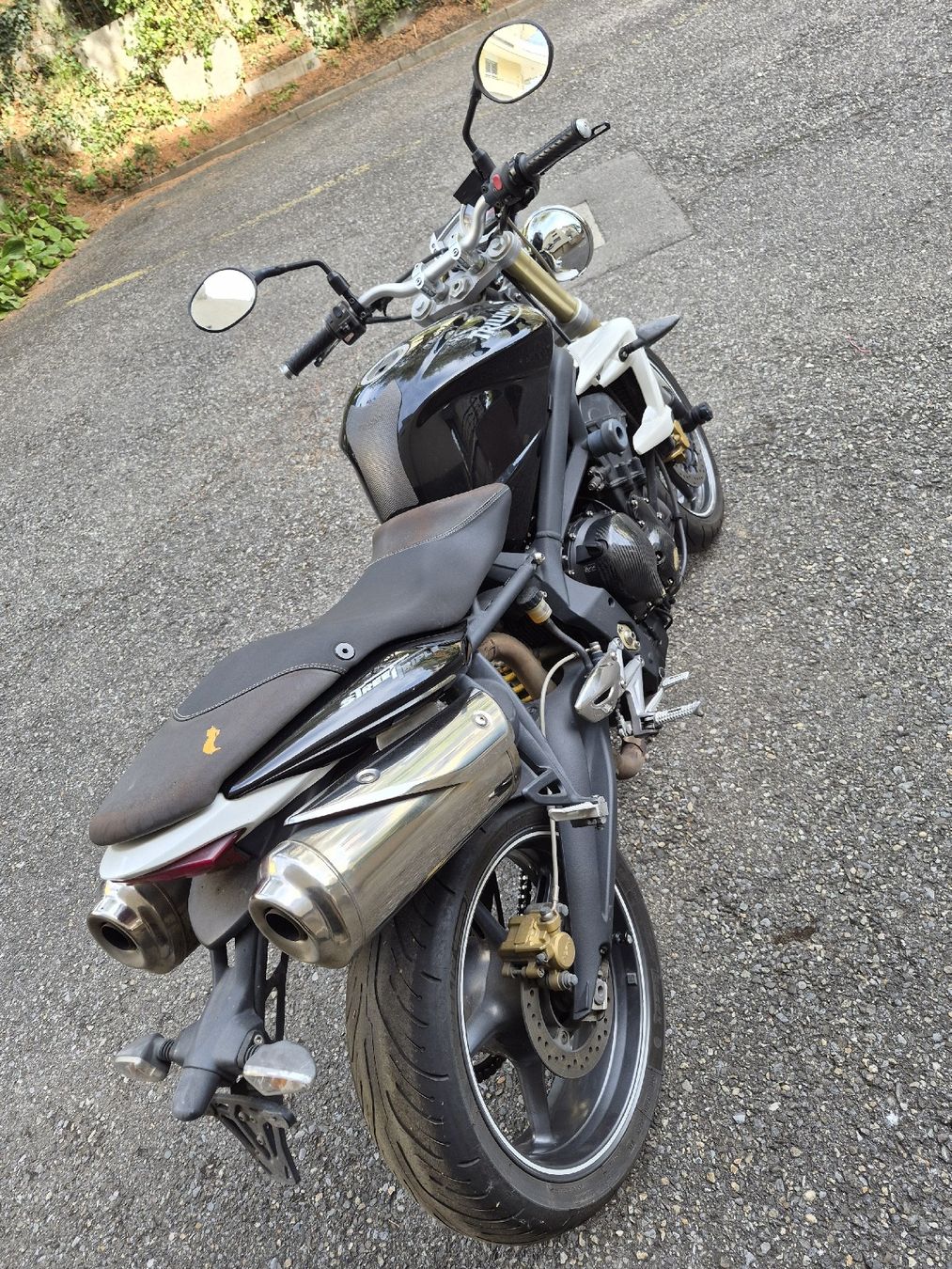 Triumph Strada: Triumph street triple 2008 – Difettoso da Blonay venduto da jul_fyq8 1