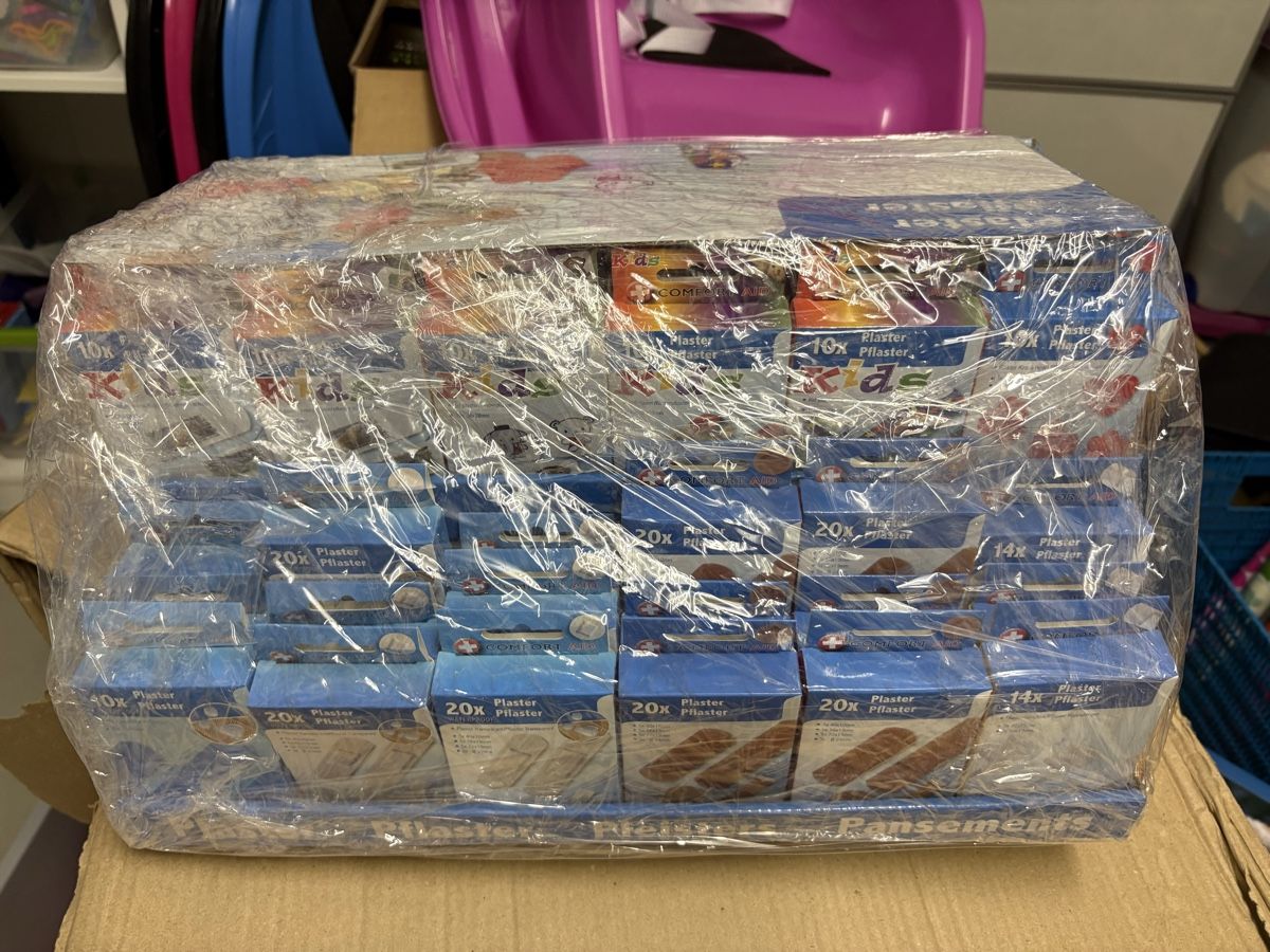 Kit di pronto soccorso: Display mit Pflaster (neu) – Nuovo e nell'imballaggio originale da Vordemwald venduto da Jerry328