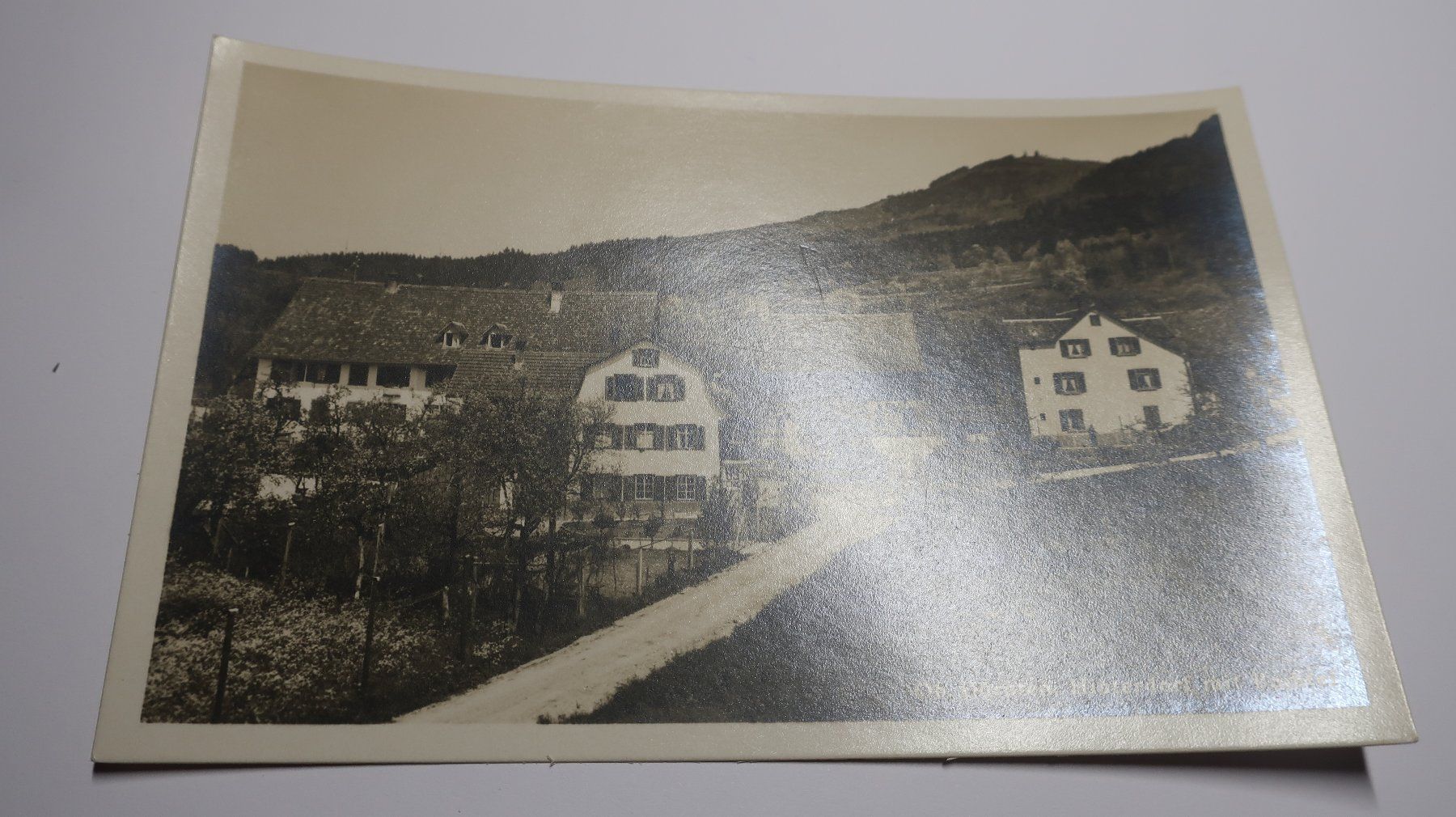 Ansichtskarten: Ob. Dürnten Hinterdorf mit  Bachtel – Gebraucht aus Cormoret von Pascalll2001 1