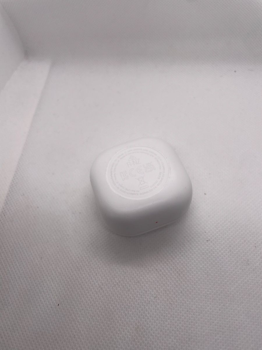 Samsung Cuffie: Samsung Galaxy Buds 2 Pro / Bluetooth in Ear Kopfhörer – Usato da Olten venduto da HoYa01 3