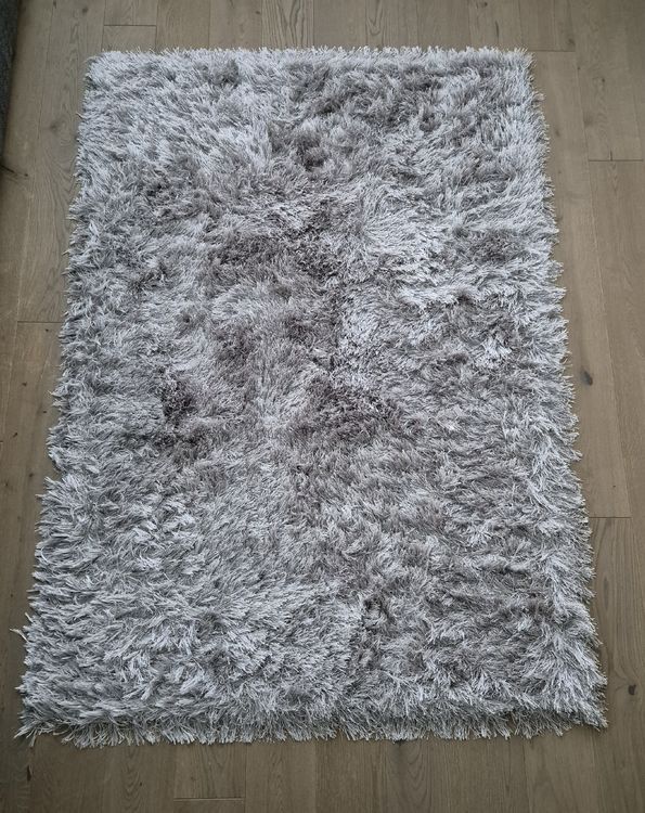 ASTRA Teppich Wohnzimmer | Kurzflor Flachgewebe | 133x190 Cm | Silber | Oeko-Tex Zertifiziert