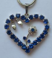 Collier coeur avec strass bleu vif 💎💙🌼